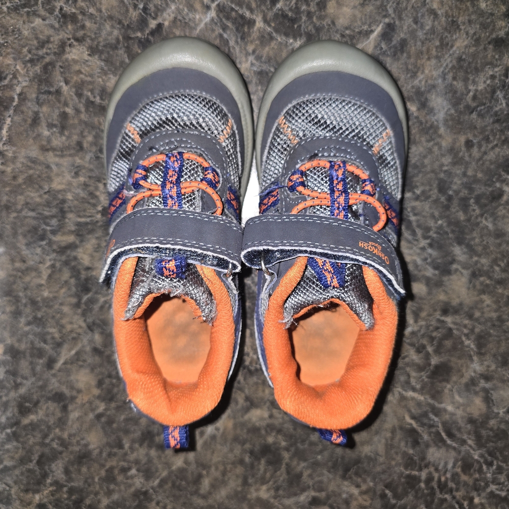 Osh Kosh B'gosh Boys Gray and Orange Blue Shoes